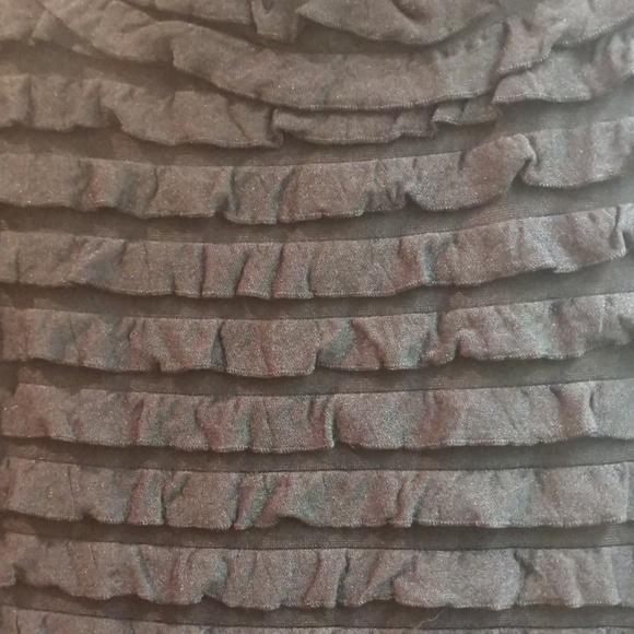 Max Studio Ruffle LBD - Picture 2 of 6